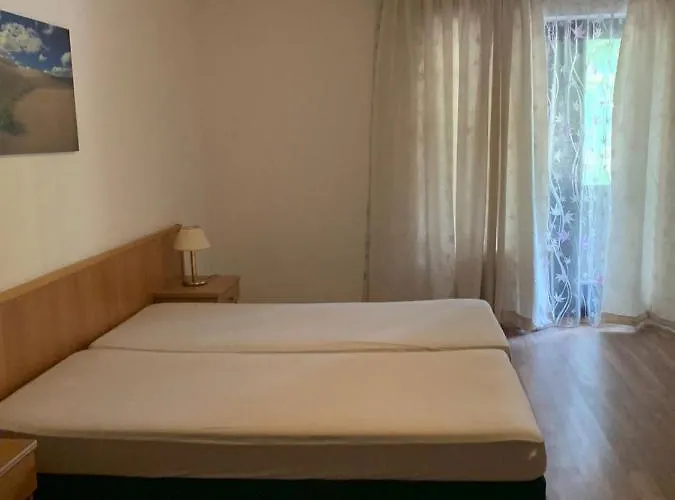 Hotel Grando Sukredo Hamburg
